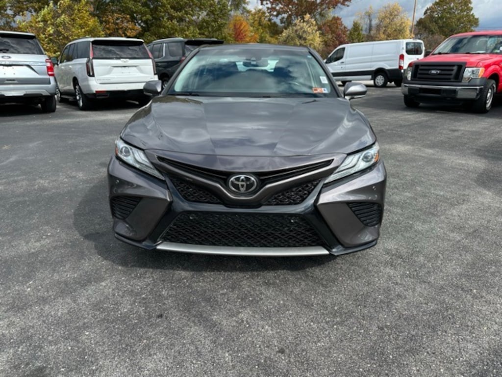 Used 2018 Toyota Camry XSE Sedan