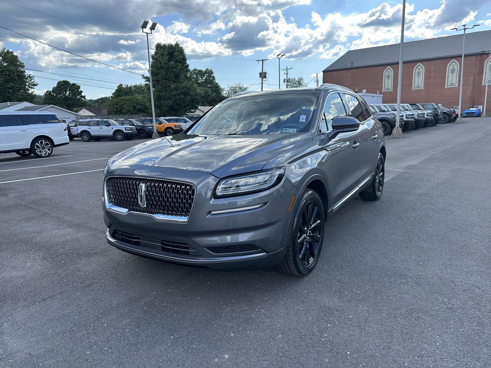 2022 Lincoln Nautilus Reserve AWD's photo