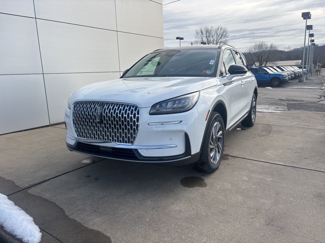 2026 Lincoln Corsair Premiere's photo