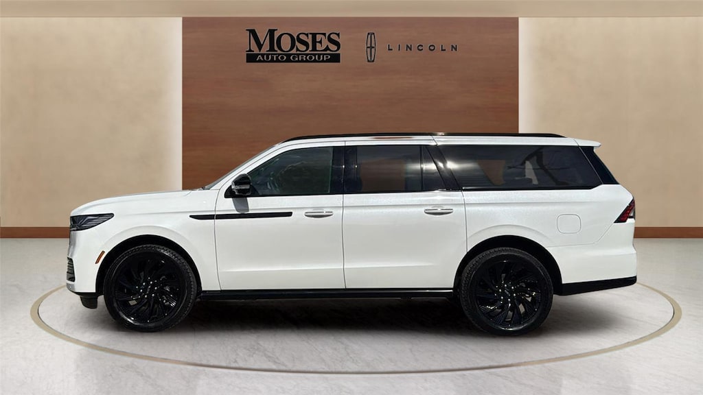 New 2026 Lincoln Navigator L Reserve SUV