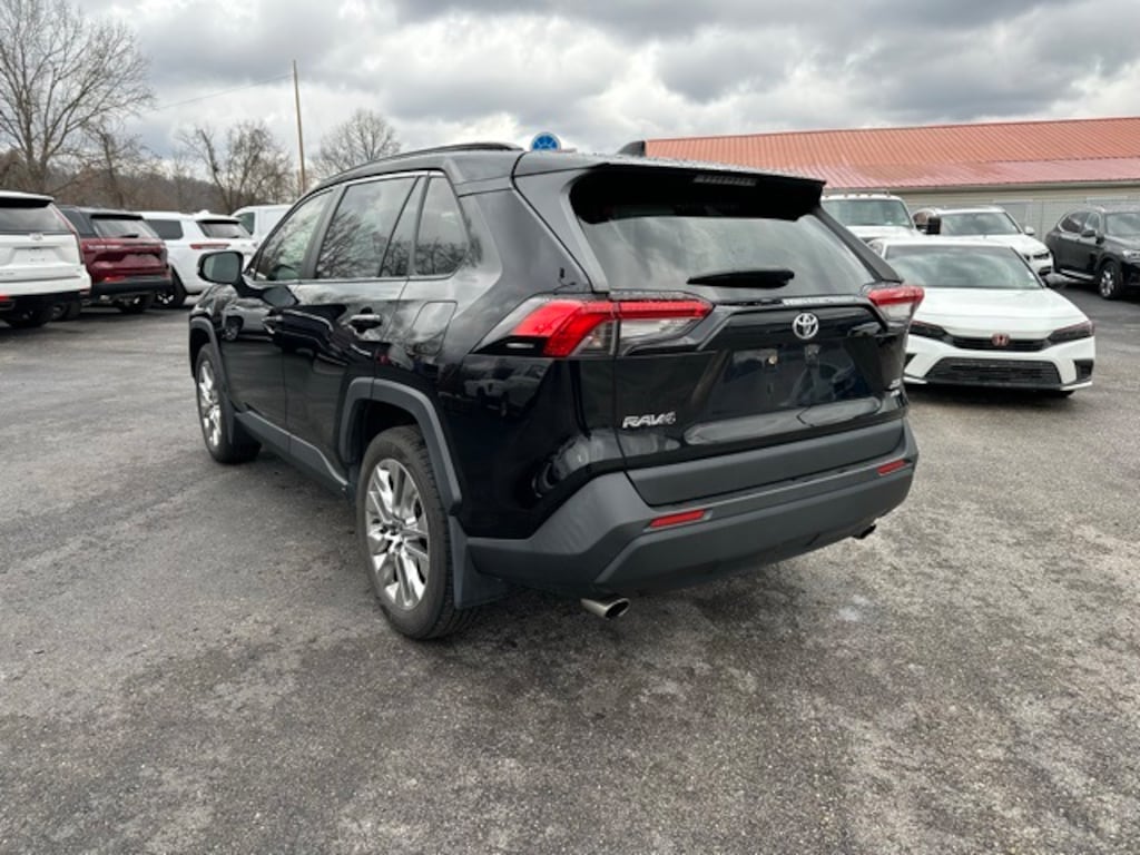 Used 2020 Toyota RAV4 XLE Premium SUV