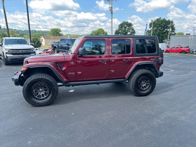 Used 2021 Jeep Wrangler Unlimited Rubicon with VIN 1C4JJXFG0MW843181 for sale in Saint Albans, WV