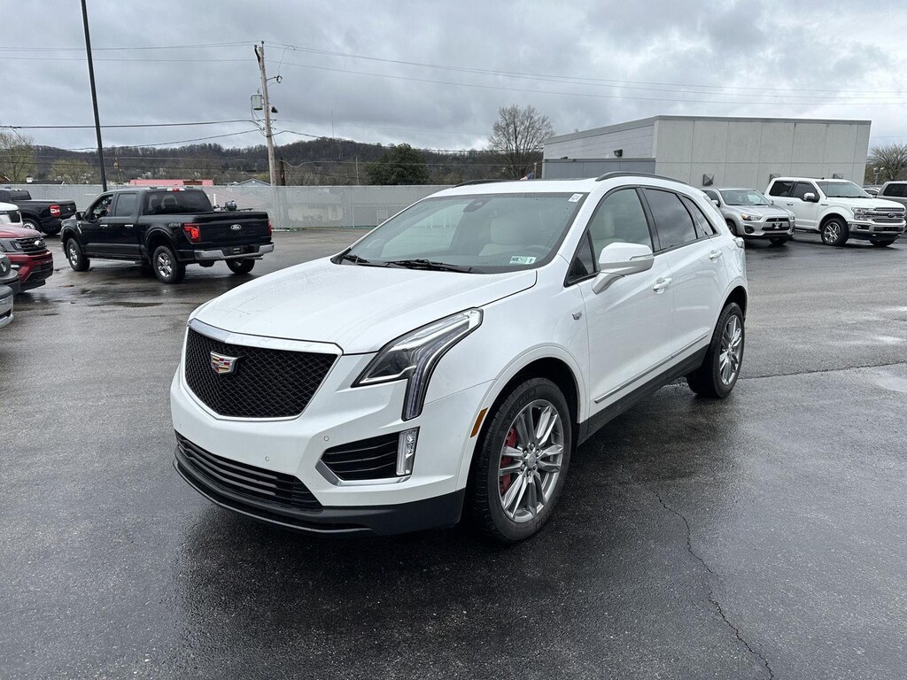 Certified 2024 Cadillac XT5 AWD Sport SUV