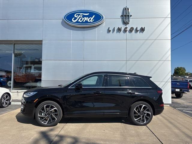 2025 Lincoln Corsair Grand Touring - Photo 16