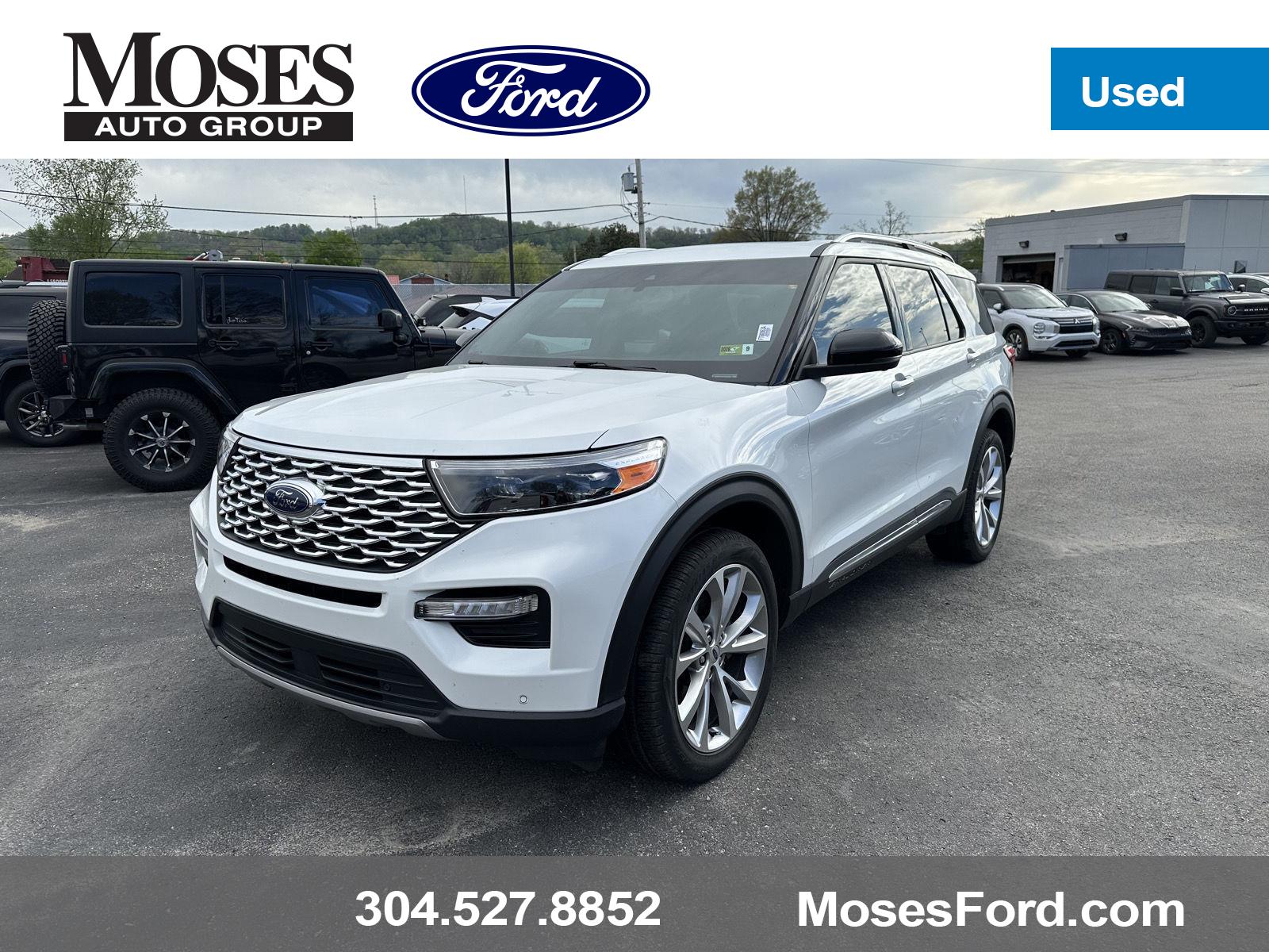 2023 Ford Explorer Platinum 4WD's photo