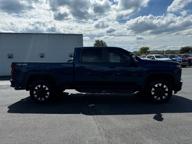 Used 2020 Chevrolet Silverado 2500HD Custom with VIN 1GC4YME70LF177253 for sale in Saint Albans, WV