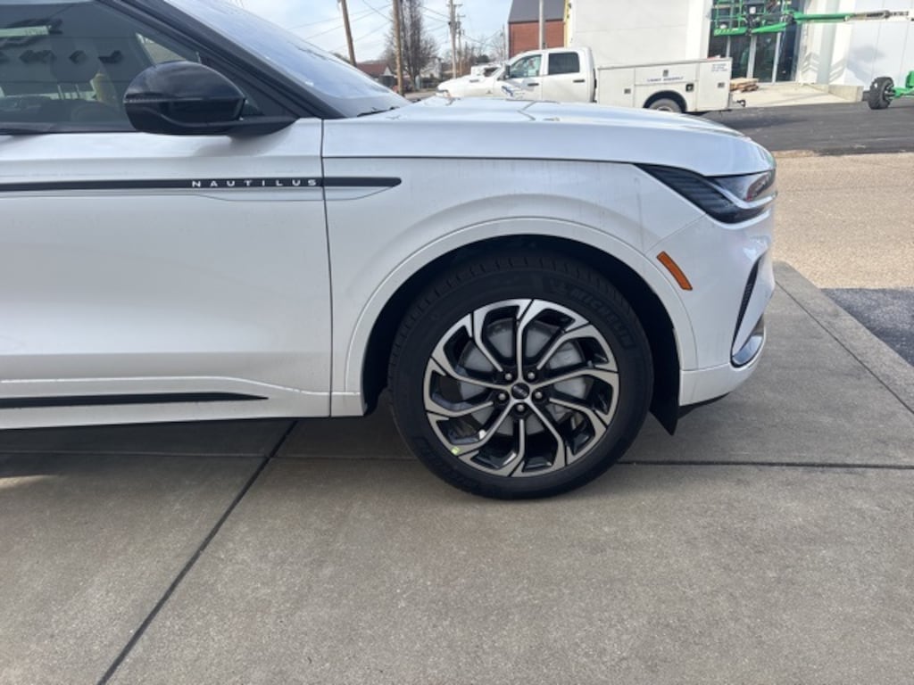 New 2026 Lincoln Nautilus Reserve SUV