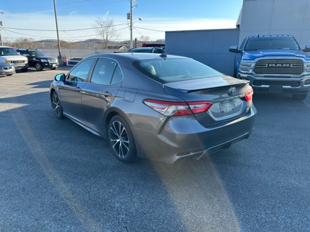 Used 2019 Toyota Camry L Sedan