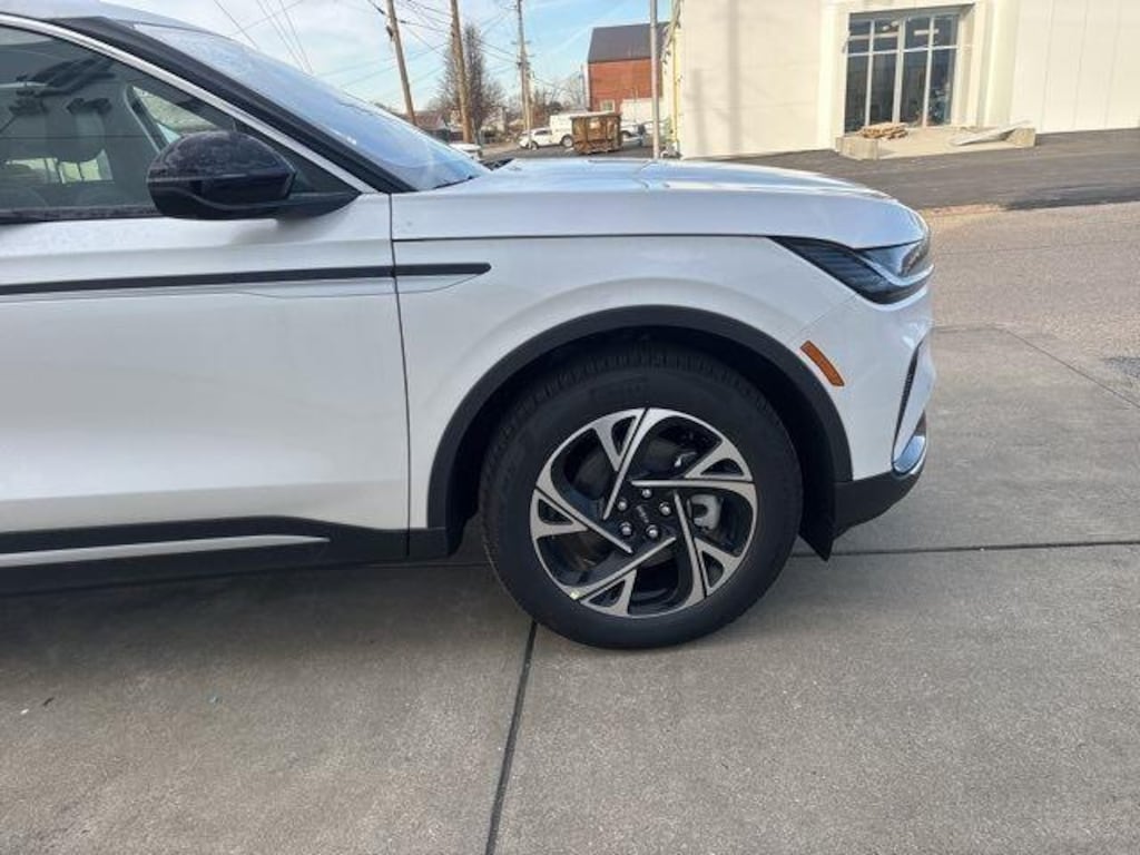 New 2026 Lincoln Nautilus Premiere SUV