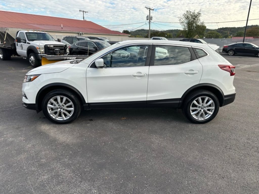 Used 2021 Nissan Rogue Sport S SUV