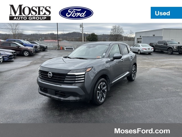 2025 Nissan Kicks SV AWD's photo