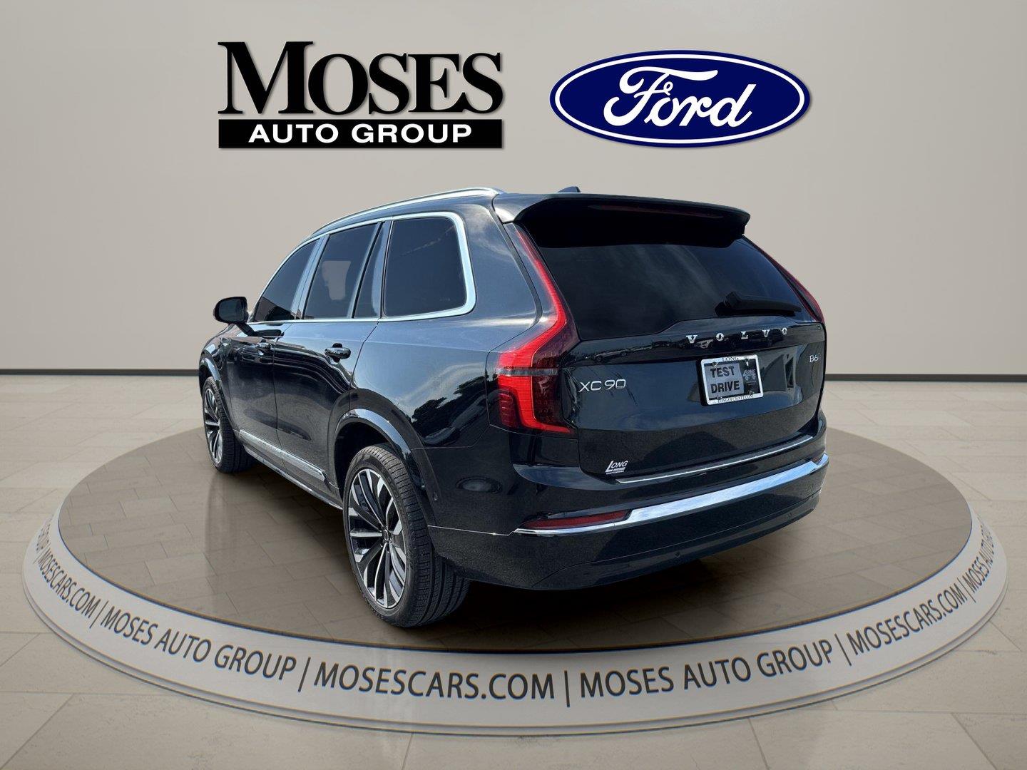 2026 Volvo XC90 Plus - Photo 7