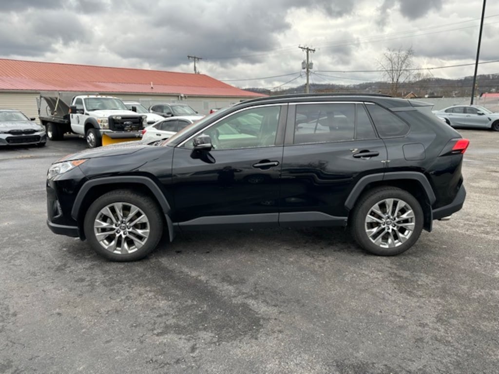 Used 2020 Toyota RAV4 XLE Premium SUV