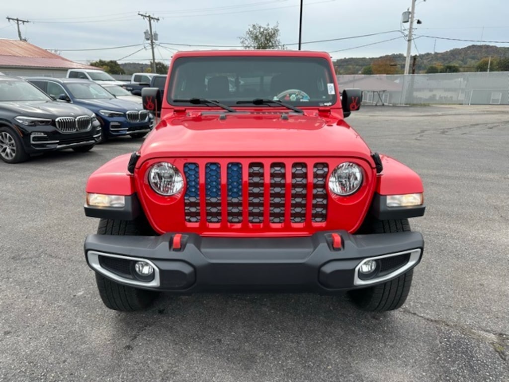 Used 2021 Jeep Gladiator Sport Truck
