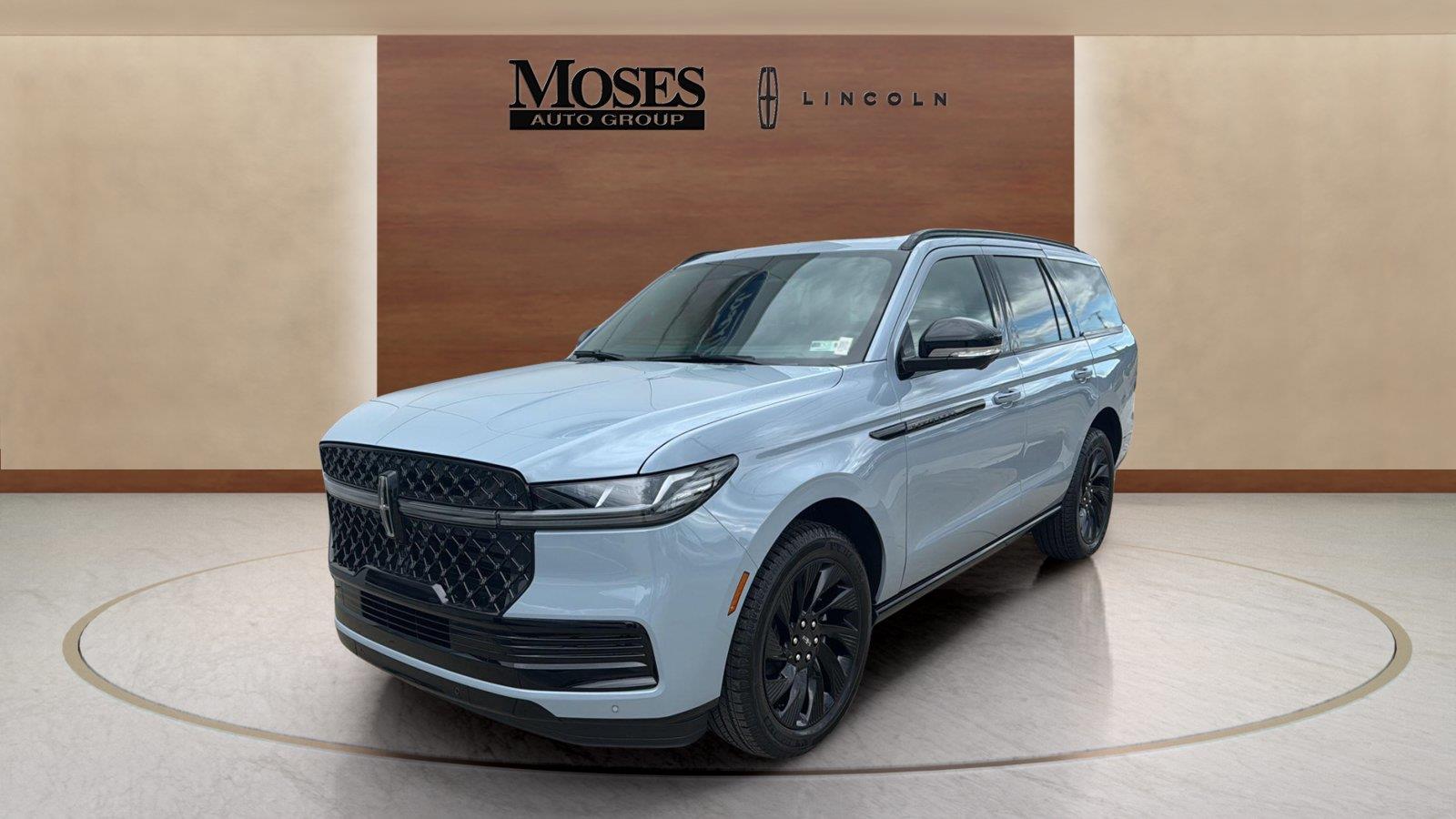 2027 Lincoln Navigator
