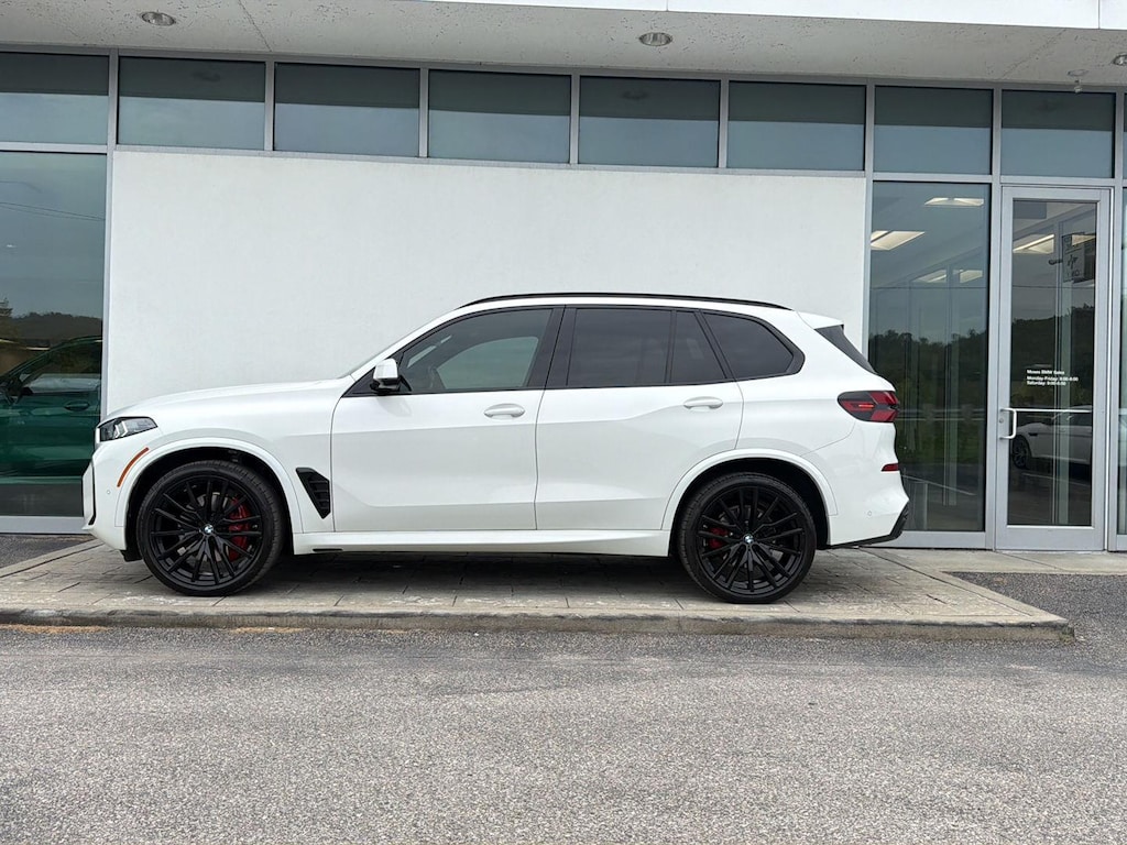 Used 2025 BMW X5 xDrive40i Sports Activity Vehicle