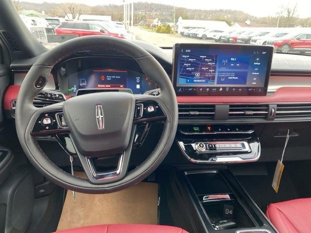 2025 Lincoln Corsair Grand Touring - Photo 14