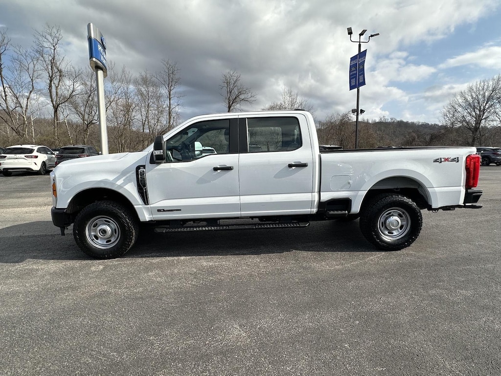 Used 2023 Ford Super Duty F-250 SRW XL Truck