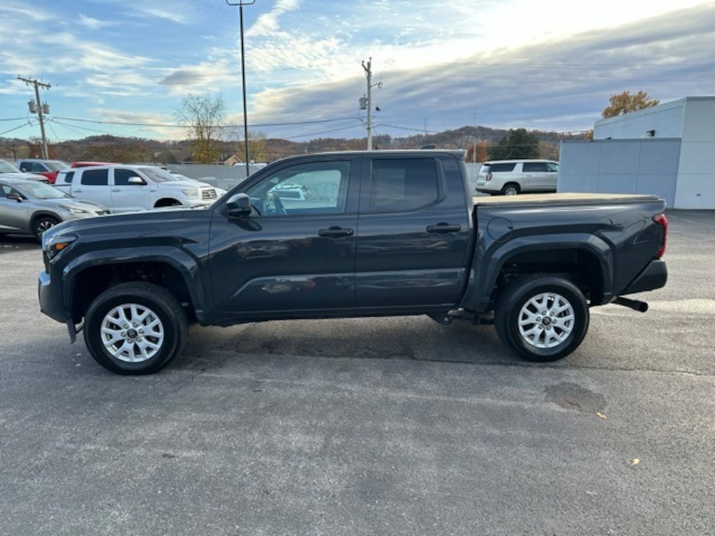 Used 2024 Toyota Tacoma SR Truck