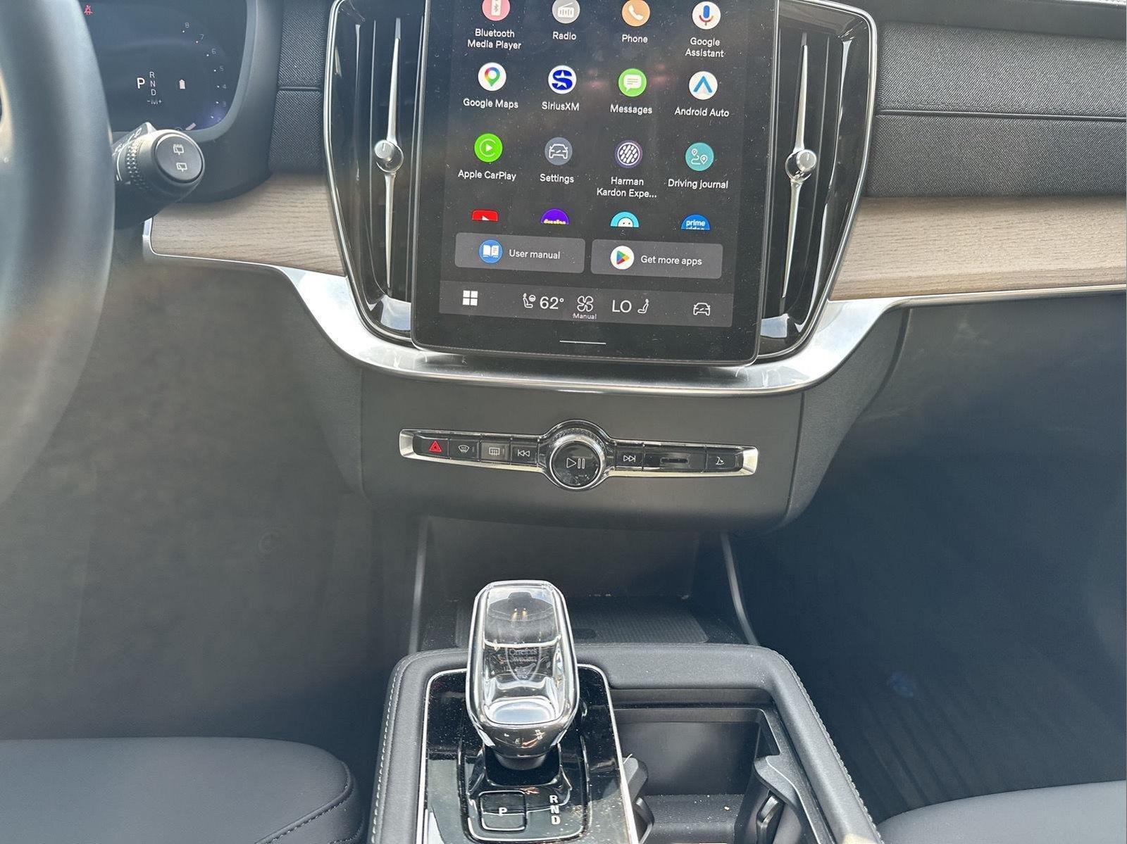 2026 Volvo XC90 Plus - Photo 29