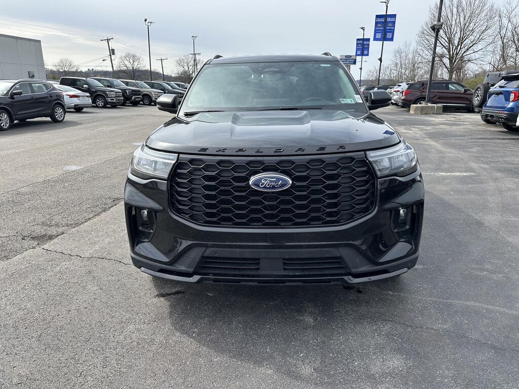 Certified 2025 Ford Explorer ST-Line SUV