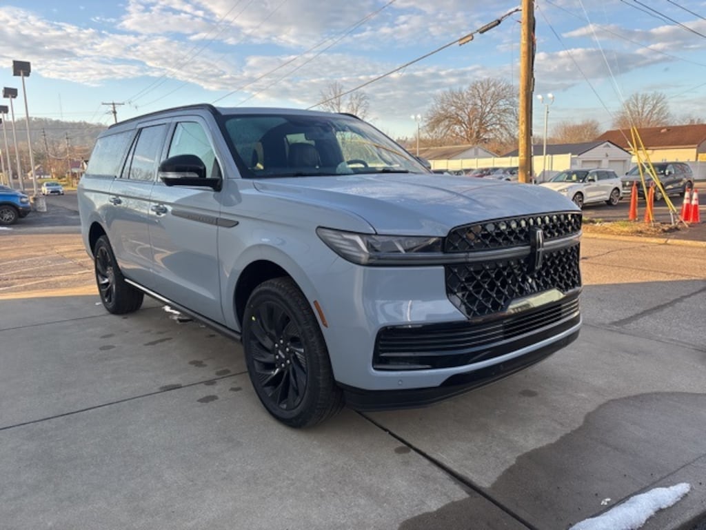 New 2026 Lincoln Navigator L Reserve SUV