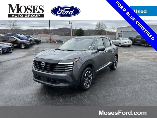 2025 Nissan Kicks SV AWD's photo