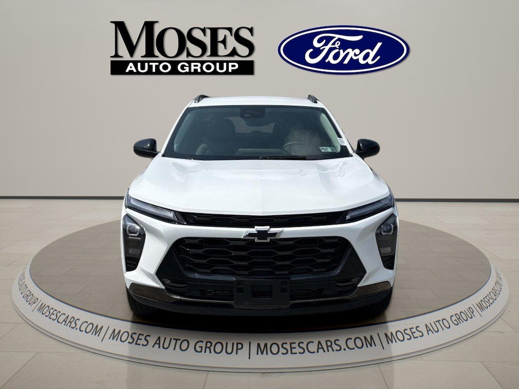 Certified 2025 Chevrolet Trax Activ SUV