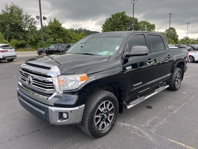 Certified 2017 Toyota Tundra SR5 with VIN 5TFDY5F14HX614267 for sale in Saint Albans, WV