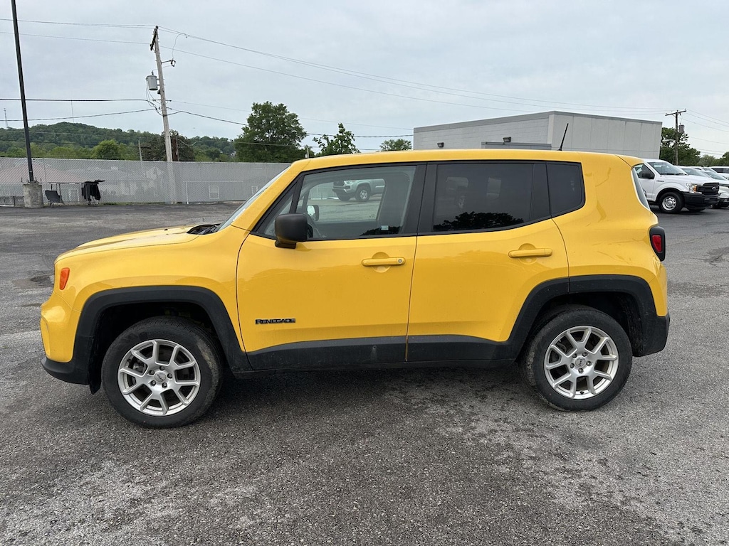 Certified 2023 Jeep Renegade Latitude SUV