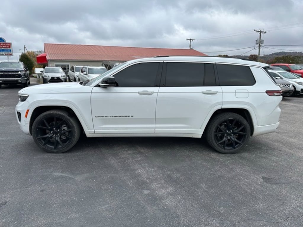 Used 2022 Jeep Grand Cherokee L Overland SUV