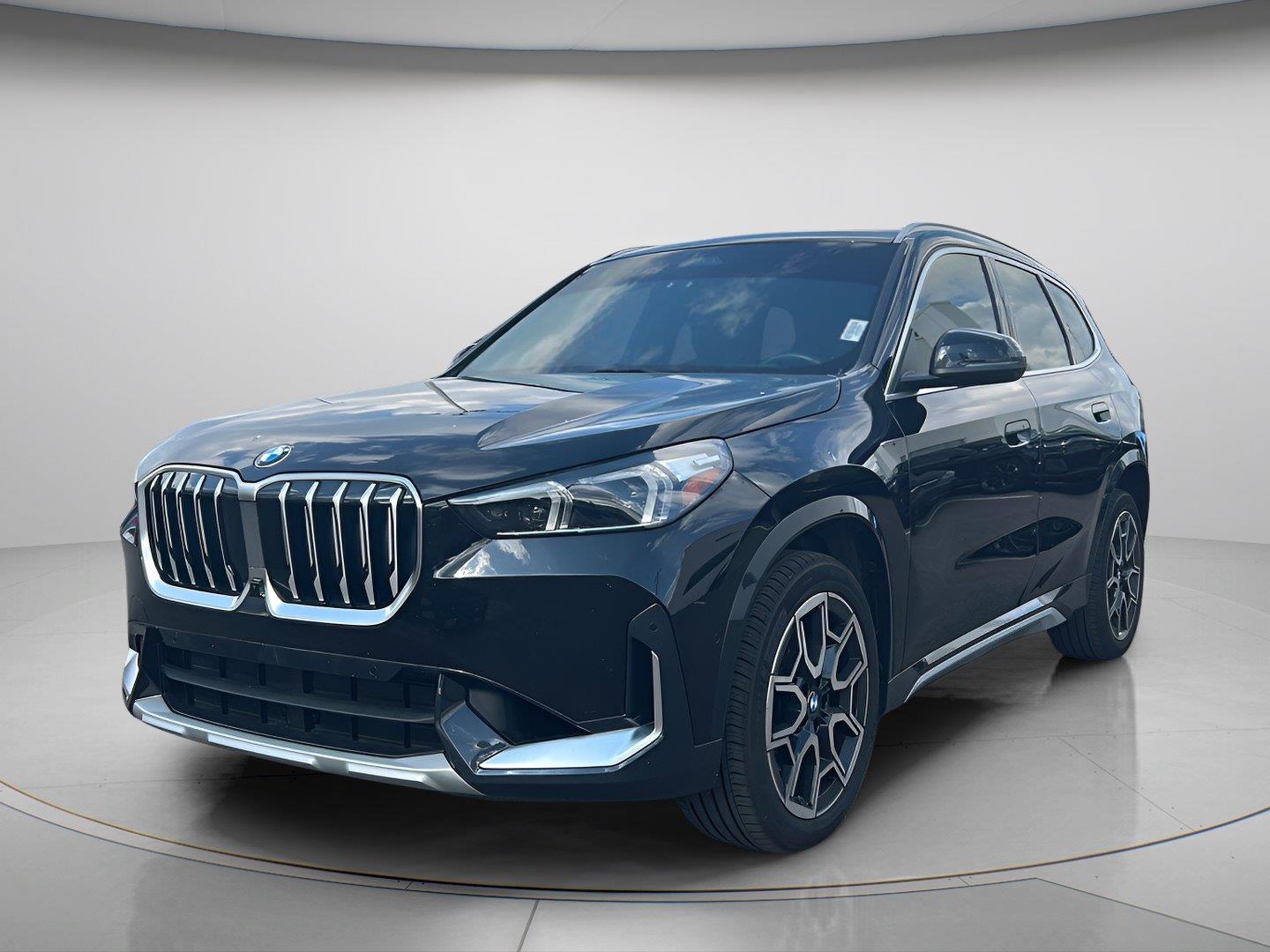 2025 BMW X1