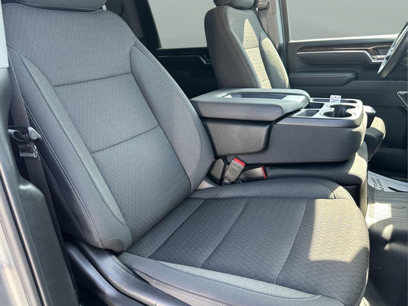 Photo 24
