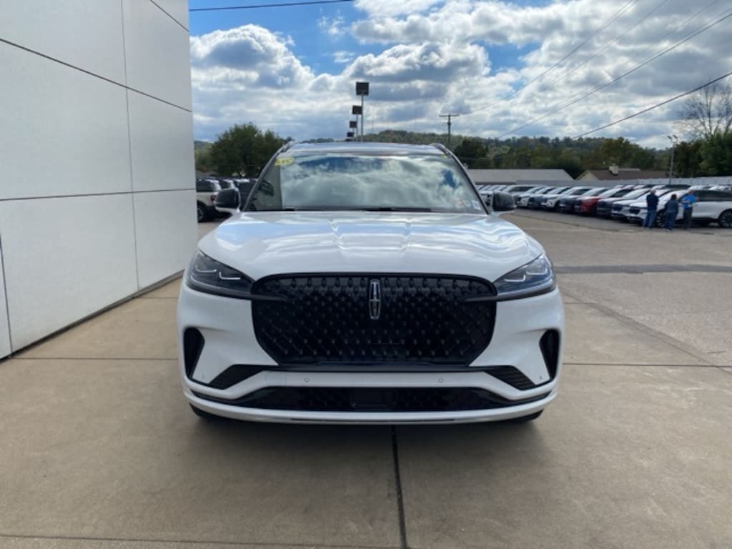 New 2026 Lincoln Aviator Black Label SUV