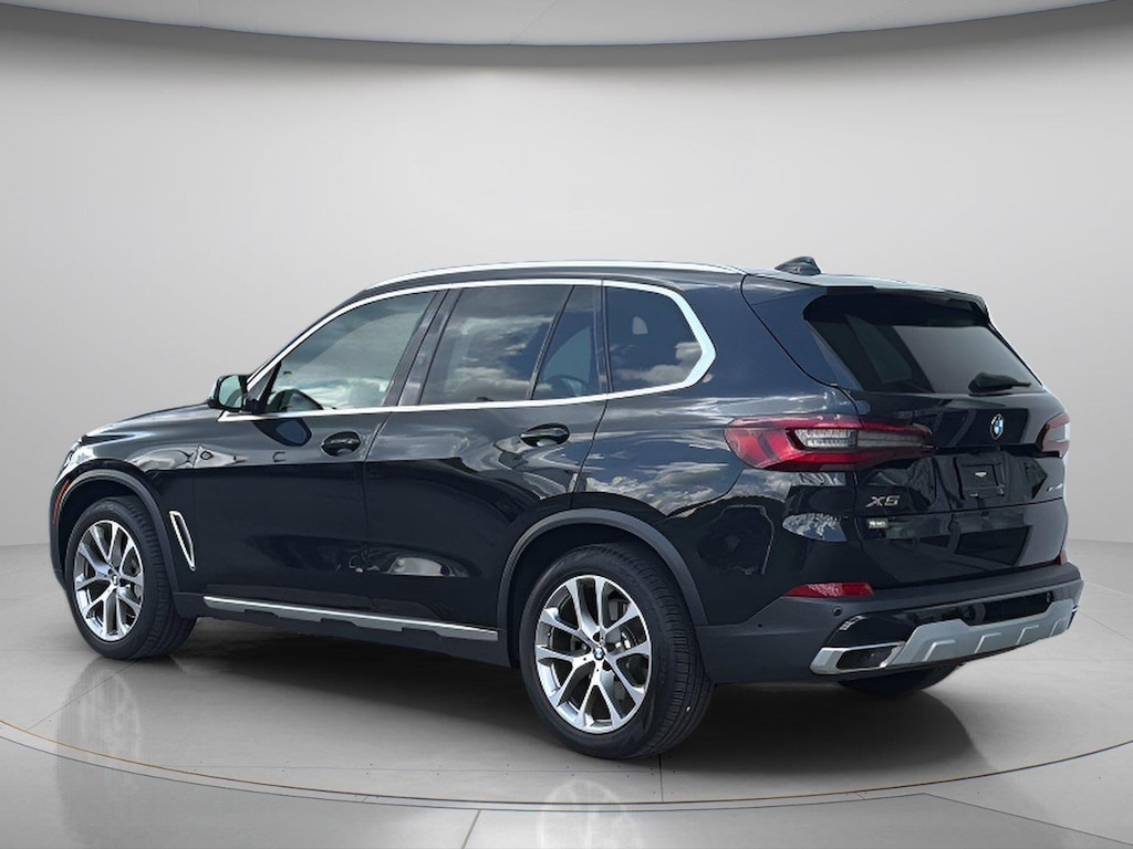 Used 2022 BMW X5 xDrive40i Sports Activity Vehicle