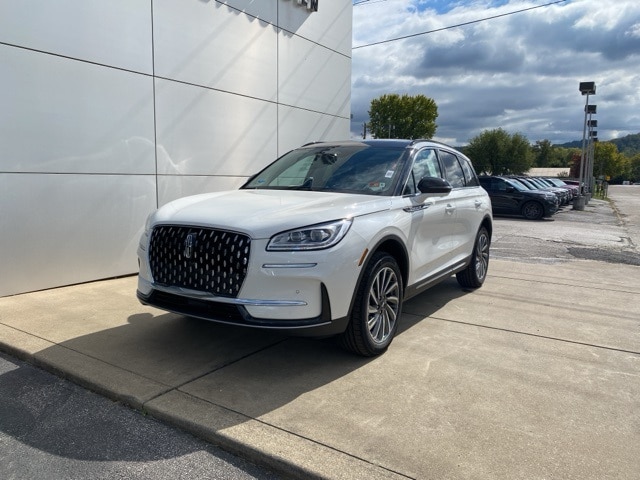 2026 Lincoln Corsair Reserve's photo