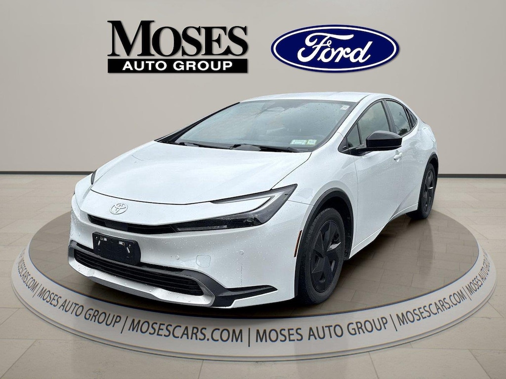 Used 2024 Toyota Prius Prime SE Hatchback