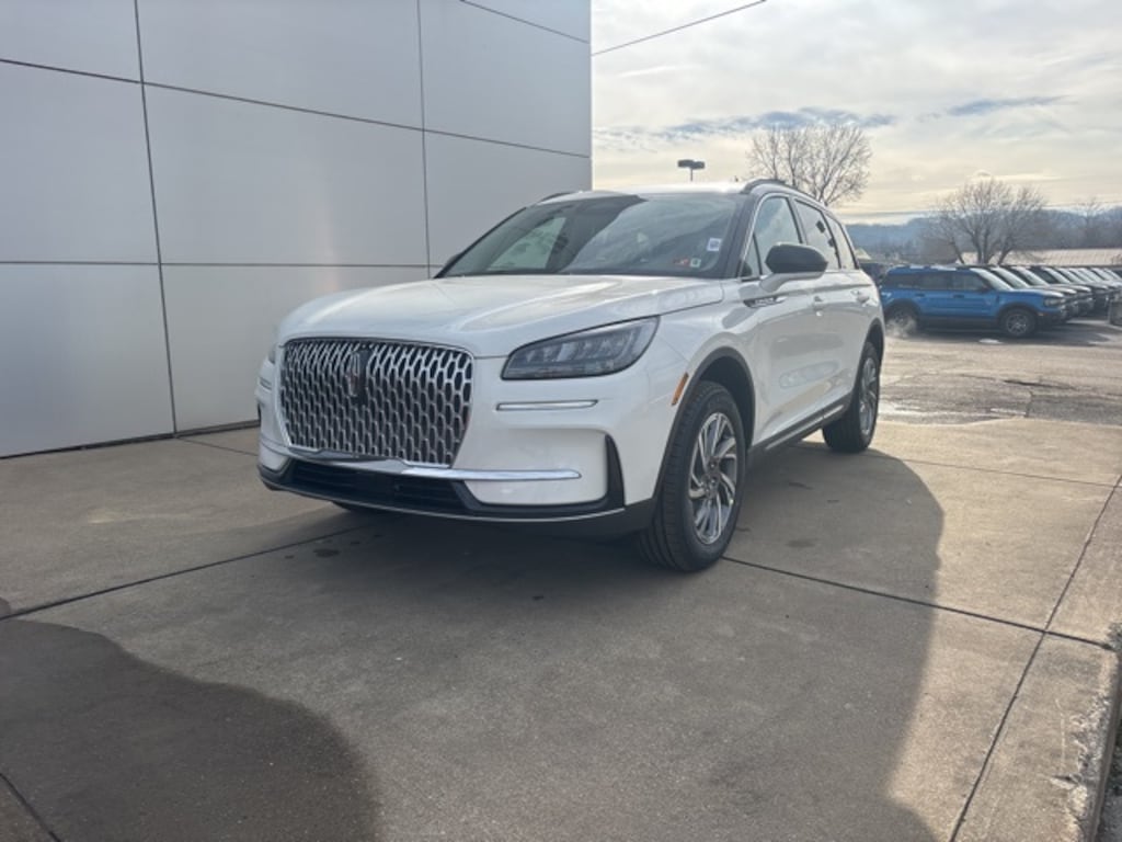 New 2026 Lincoln Corsair Premiere SUV