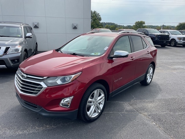 Used 2019 Chevrolet Equinox Premier with VIN 3GNAXXEV9KL193288 for sale in Saint Albans, WV