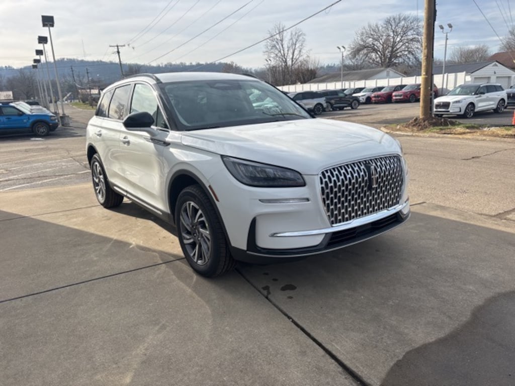 New 2026 Lincoln Corsair Premiere SUV