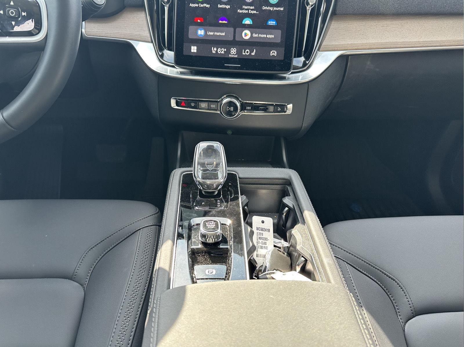 2026 Volvo XC90 Plus - Photo 30