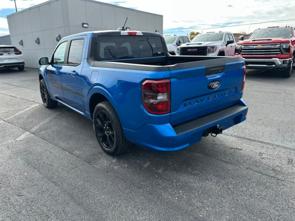 Certified 2025 Ford Maverick Lobo Standard Truck