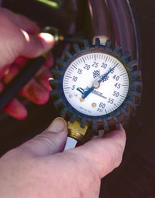 Tire Pressure Gauge - Public Domain Attribution: (U.S. Air Force
photo by Airman Frank Snider) (USAF photo archive), Public domain, via
Wikimedia Commons -
http://upload.wikimedia.org/wikipedia/commons/8/80/Tire_pressure_gauge.jpg