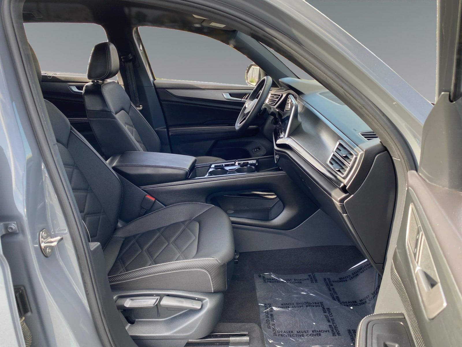 2024 Volkswagen Atlas Cross Sport SE w/Tech - Photo 15