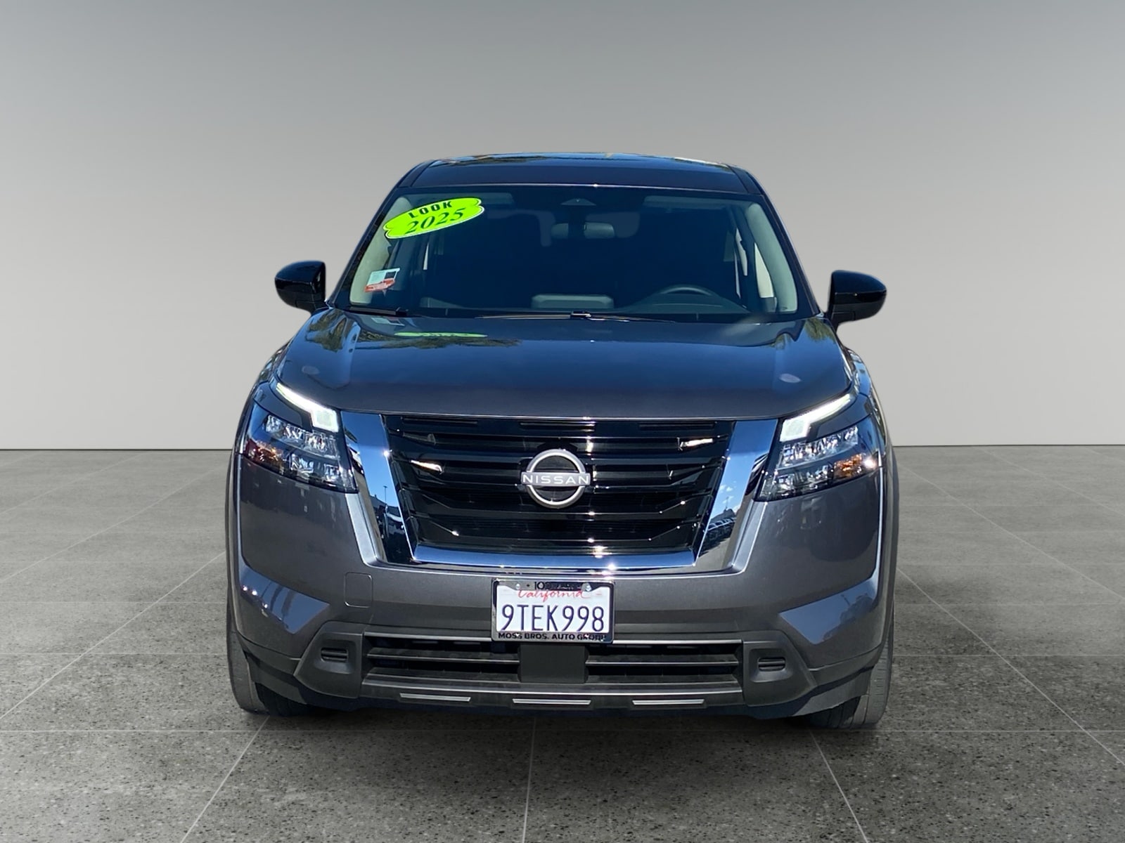 2025 Nissan Pathfinder S - Photo 8