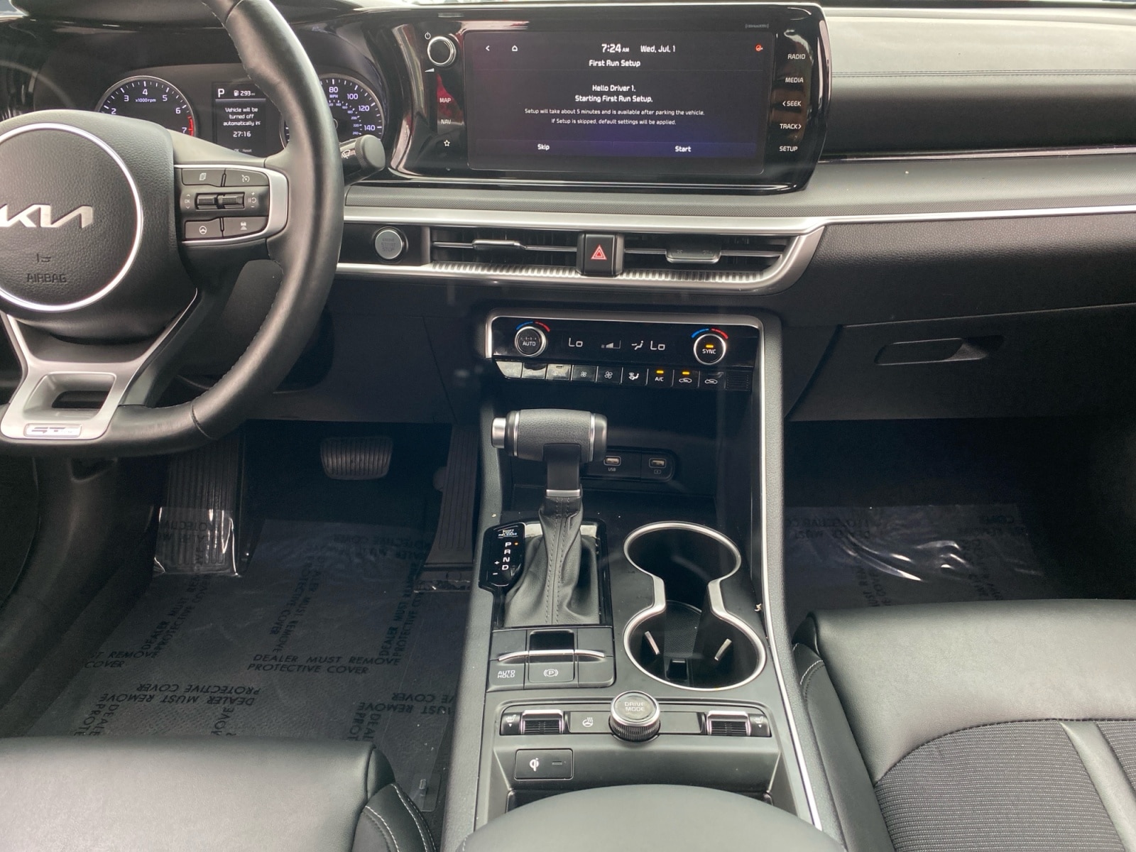 2024 Kia K5 GT-Line - Photo 11