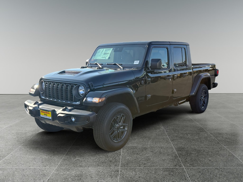 New 2025 Jeep Gladiator Sport Pickup