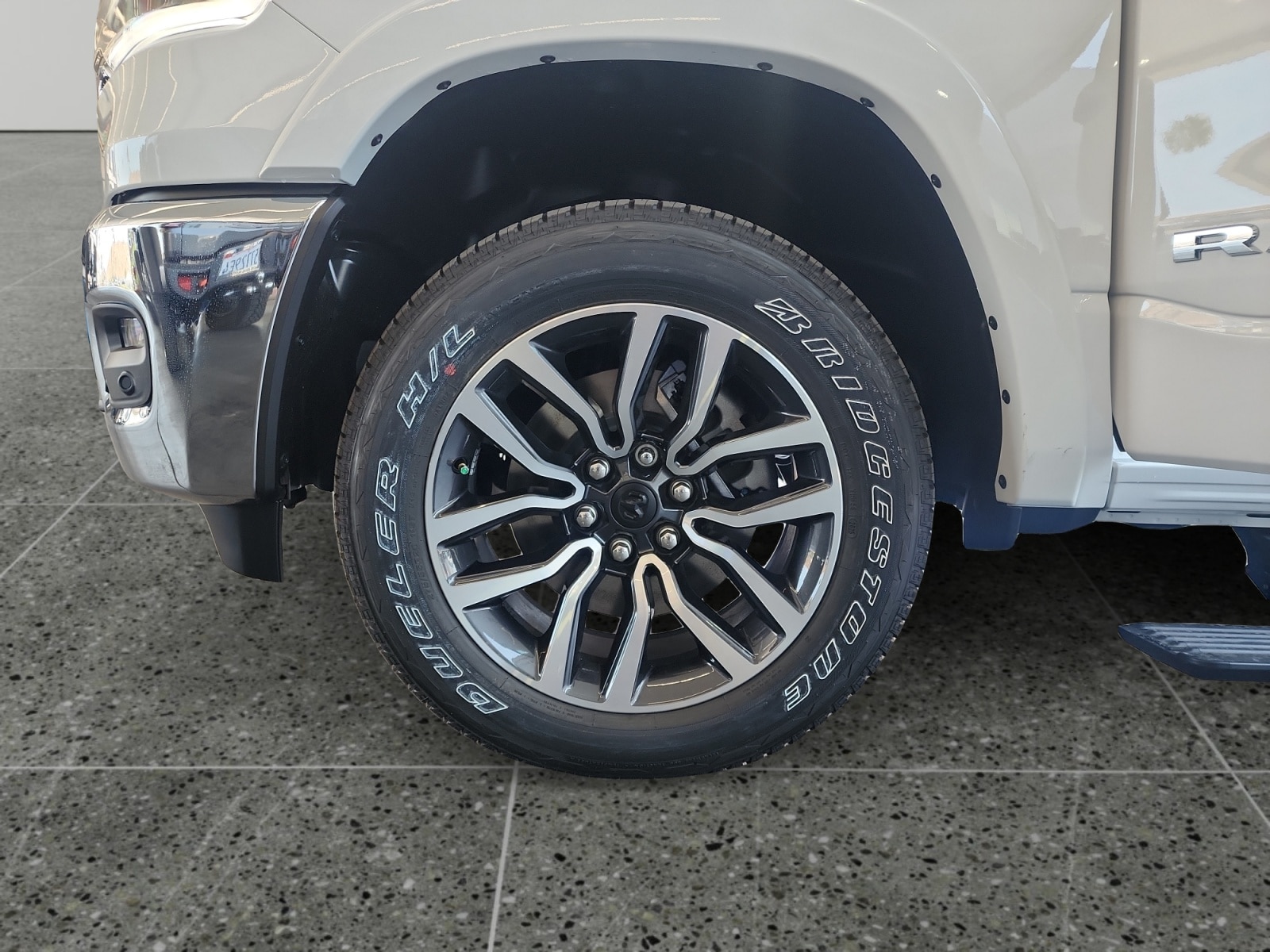 2026 RAM 1500 Limited Longhorn - Photo 14