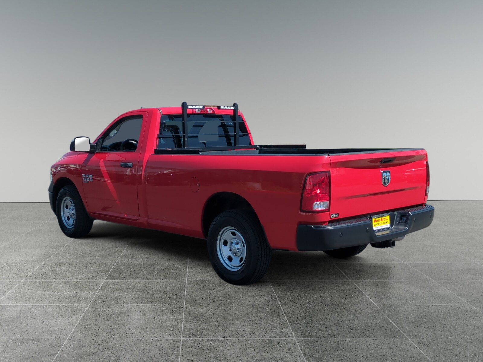 2021 Ram 1500 Classic Tradesman photo 3