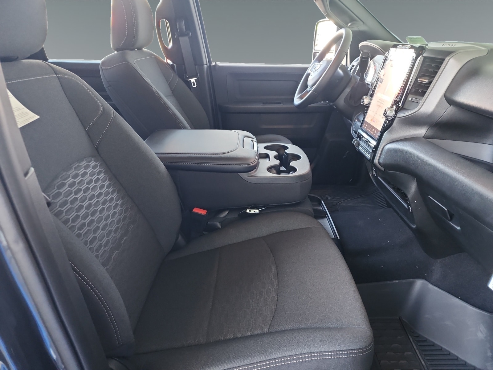2026 RAM 2500 Tradesman - Photo 15